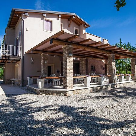 Вилла Casa Al Fiume Понти-суль-Минчо Экстерьер фото